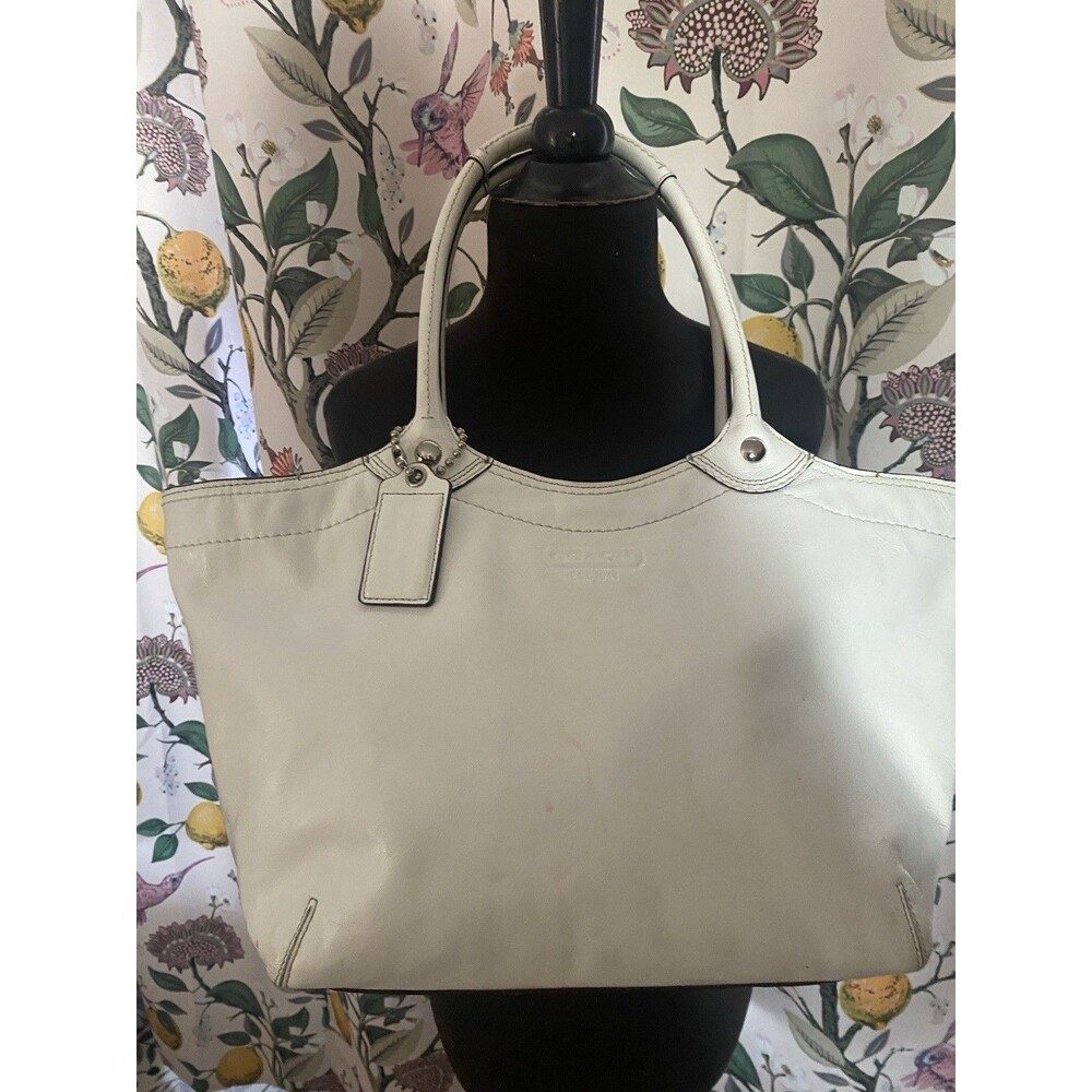 Vintage Coach 1998 White Leather Tote Bag P14488
